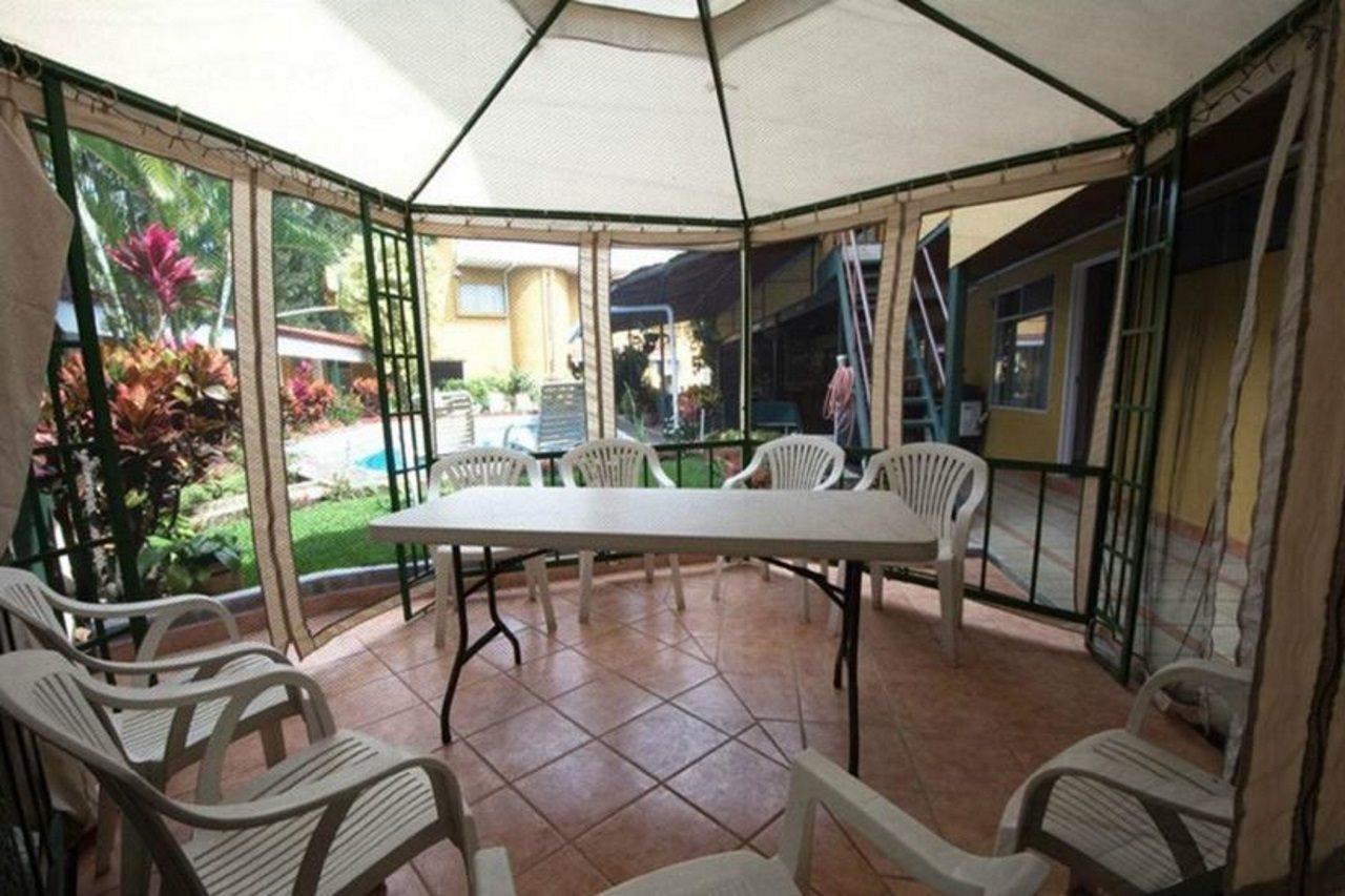 Hotel Puerta Del Sol - San Jose Airport Bagian luar foto