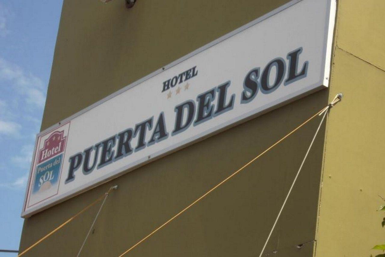 Hotel Puerta Del Sol - San Jose Airport Bagian luar foto