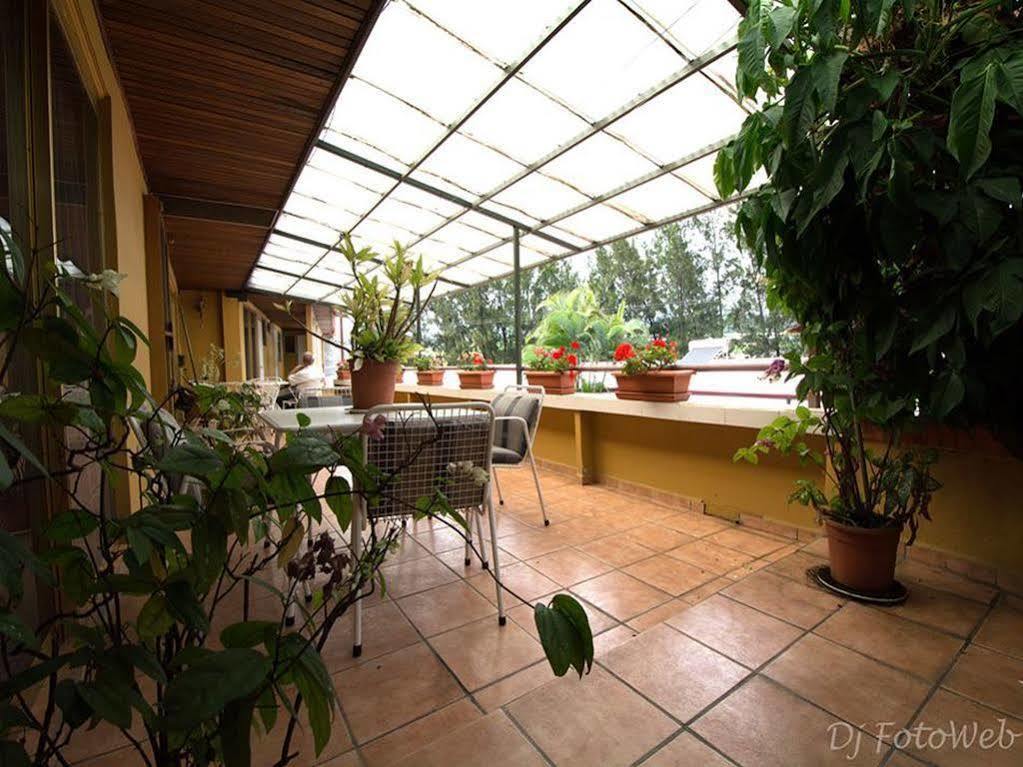 Hotel Puerta Del Sol - San Jose Airport Bagian luar foto